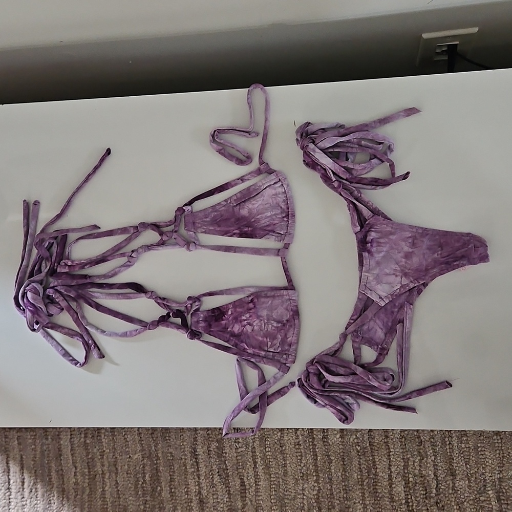 RARE Unique Colleen Kelly Purple Marble Print Bikini Size M